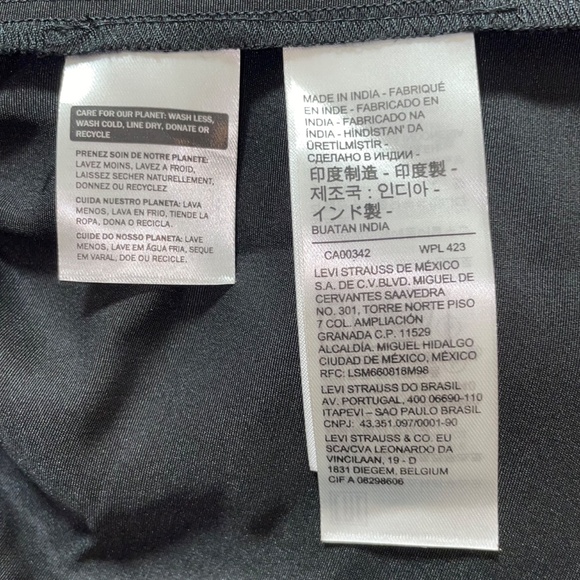 NWT Levi’s Women's Dolci Tiered Puff-Sleeve Babydoll Dress - Picture 9 of 11